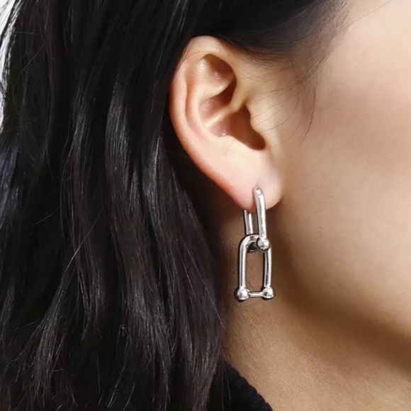 NEW 925 STERLING SILVER LOCK CLIP PUNK EARRINGS - Picture 1 of 6